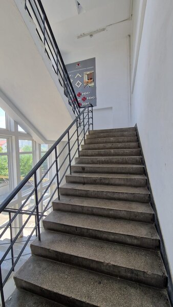Baicului 80, inchiriez spatiu.